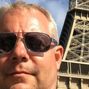 Meet your Posher, Mark